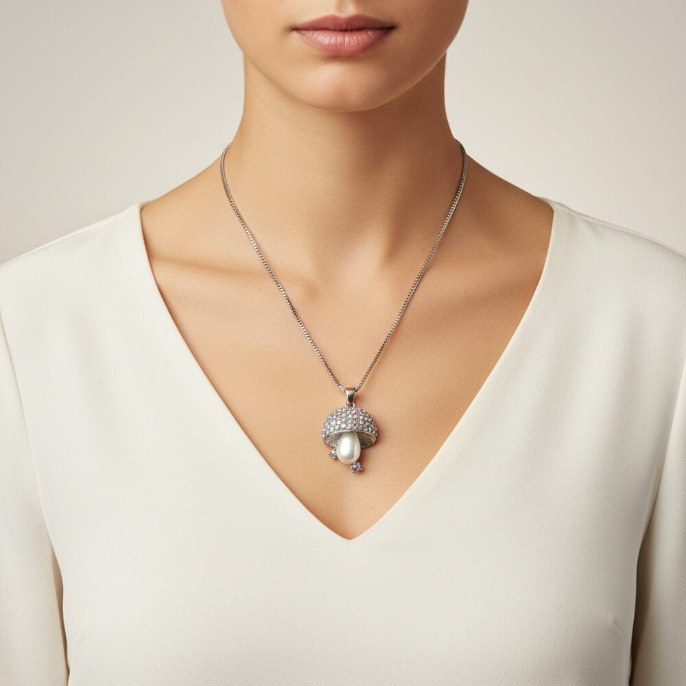 Betsey Johnson Rhinestone Mushroom Necklace  Silver Tone Pendant NWT - Picture 3 of 4
